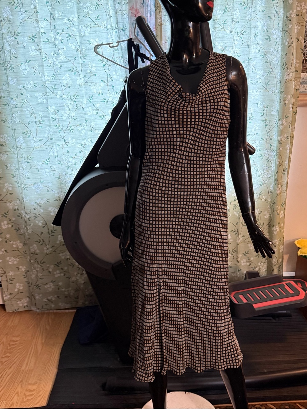 City Chic Black and Cream Sleeveless Checker Midi Dress